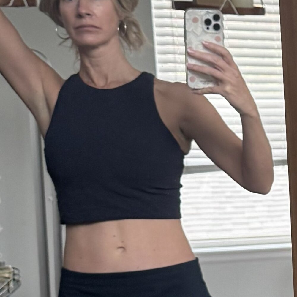 Athleta Conscious Crop Sports Bra